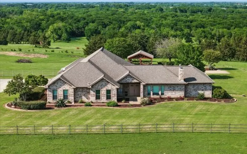 5-Bed North of McKinney — McKinney, TX