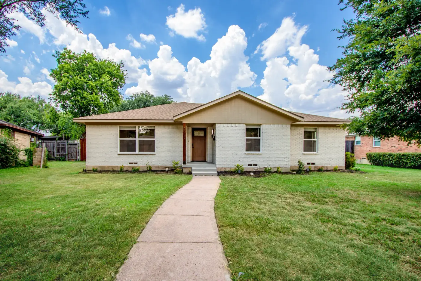 6333 Symphony Ln, Dallas, TX 75227